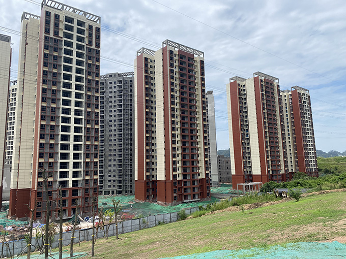 岷江新区起步区安置房大地花园建设项目实景图.jpg